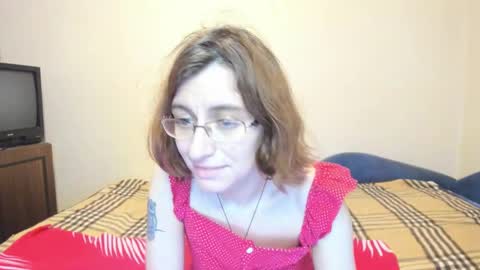 Snapshot of marilynspecial chatting on 02-01-25, 06:29 Marilyn online show from 02-01-25, 06:29