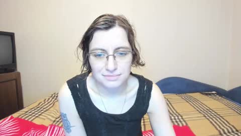 Snapshot of marilynspecial chatting on 03-05-25, 10:32 Marilyn online show from 03-05-25, 10:32