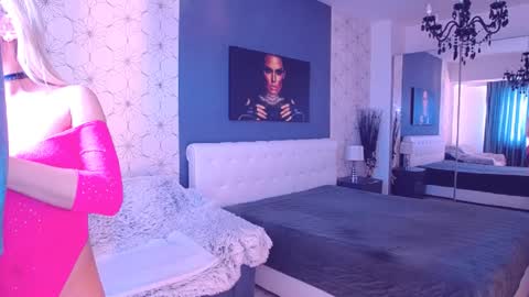 Mary Mais online show from 01-20-25, 07:36