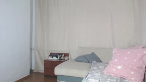 FOREVER YOURS online show from 12-03-25, 05:44