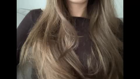 Snapshot of marinalovenow chatting on 03-01-25, 08:23 Marina online show from 03-01-25, 08:23