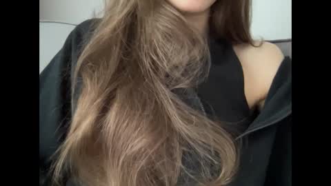 Snapshot of marinalovenow chatting on 03-04-25, 08:13 Marina online show from 03-04-25, 08:13