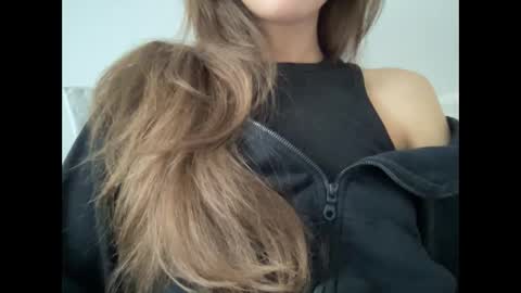 Snapshot of marinalovenow chatting on 09-16-25, 08:48 Marina online show from 09-16-25, 08:48