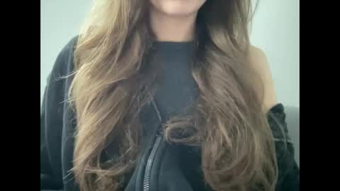 Snapshot of marinalovenow chatting on 10-07-25, 07:38 Marina online show from 10-07-25, 07:38
