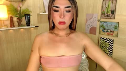 marina online show from 10-10-25, 09:19