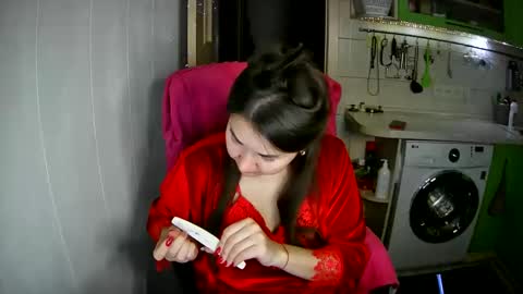 Snapshot of marinettaqhot chatting on 01-09-25, 03:04 MarinettaQhot online show from 01-09-25, 03:04