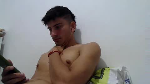 mariobrosss517470 online show from 02-05-25, 11:50