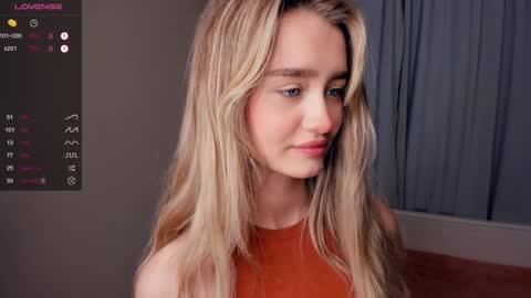 Alivia. online show from 12-10-24, 06:22
