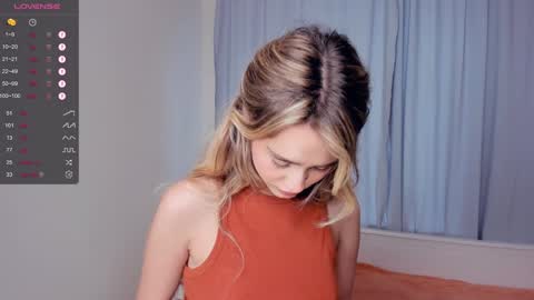 Alivia. online show from 12-11-24, 09:09