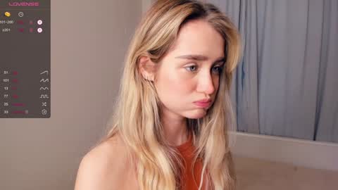 Alivia. online show from 12-29-24, 06:14