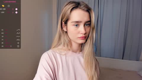 Alivia. online show from 01-05-25, 06:13