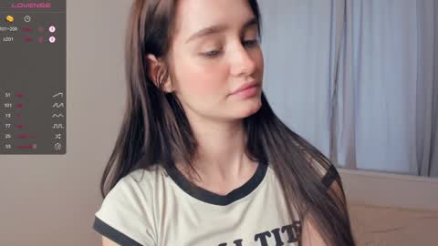 Alivia. online show from 01-15-25, 09:35