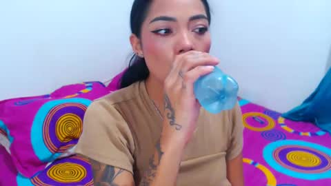 marisa online show from 01-29-25, 03:33