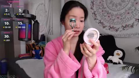 Snapshot of marissapeach chatting on 02-15-25, 02:22 MarissaPeach online show from 02-15-25, 02:22