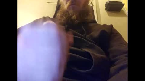 Snapshot of marius02385 chatting on 03-07-25, 02:04 marius02385 online show from 03-07-25, 02:04