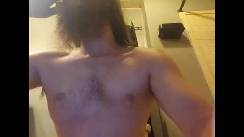 Snapshot of marius02385 chatting on 11-17-25, 03:12 marius02385 online show from 11-17-25, 03:12