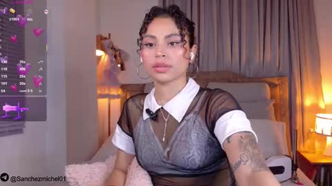    online show from 11-12-25, 06:03