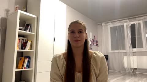 Snapshot of marjoriefamulare chatting on 09-19-25, 04:18 Amelia online show from 09-19-25, 04:18