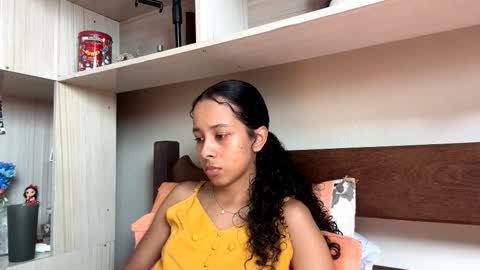 Snapshot of marjorymangual chatting on 03-13-26, 06:25 Kayleen online show from 03-13-26, 06:25