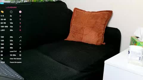 Snapshot of mark327645 chatting on 02-12-26, 09:43 Mark online show from 02-12-26, 09:43