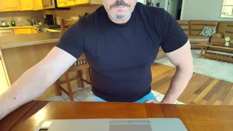 Snapshot of mark48130 chatting on 02-27-25, 08:42 Mark online show from 02-27-25, 08:42