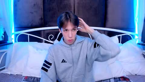 Snapshot of mark_branston chatting on 10-04-25, 04:05 Mark online show from 10-04-25, 04:05