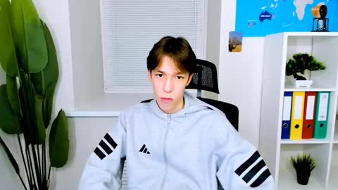 Snapshot of mark_branston chatting on 10-08-25, 03:42 Mark online show from 10-08-25, 03:42