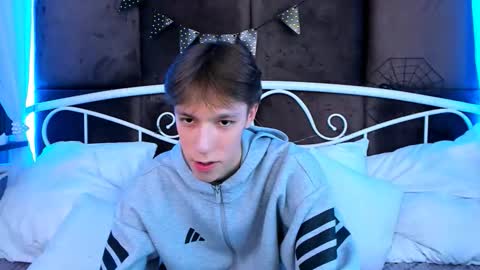 Snapshot of mark_branston chatting on 11-02-25, 11:23 Mark online show from 11-02-25, 11:23