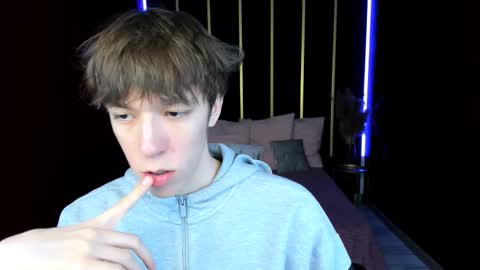 Snapshot of mark_branston chatting on 02-13-26, 10:44 Mark online show from 02-13-26, 10:44