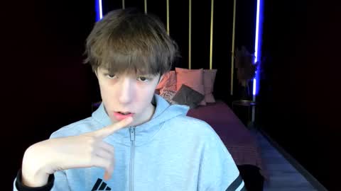 Snapshot of mark_branston chatting on 02-15-26, 02:36 Mark online show from 02-15-26, 02:36