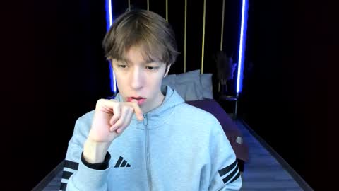 Snapshot of mark_branston chatting on 02-22-26, 10:36 Mark online show from 02-22-26, 10:36