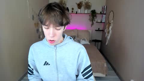 Snapshot of mark_branston chatting on 03-01-26, 11:01 Mark online show from 03-01-26, 11:01