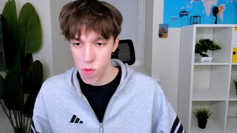 Snapshot of mark_branston chatting on 03-27-26, 02:39 Mark online show from 03-27-26, 02:39