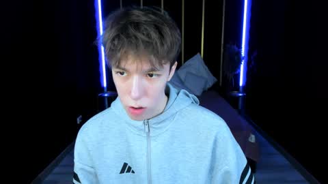 Mark online show from 05-17-26, 09:38