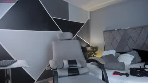 mark_broown_ online show from 01-27-25, 08:39