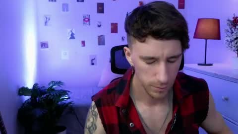 mark_caron online show from 05-10-26, 01:44