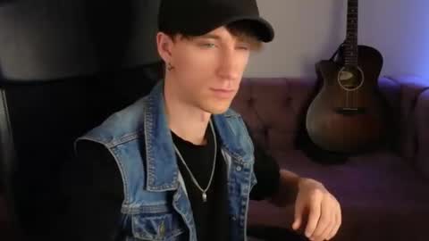 mark_caron online show from 06-11-26, 12:47