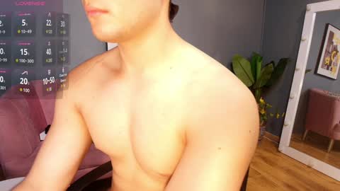 Snapshot of mark_evans1_ chatting on 02-06-25, 04:42 mark_evans1_ online show from 02-06-25, 04:42