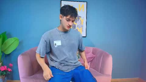 Snapshot of mark_evans1_ chatting on 10-14-25, 02:07 mark_evans1_ online show from 10-14-25, 02:07