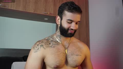 Mark online show from 10-18-25, 05:57