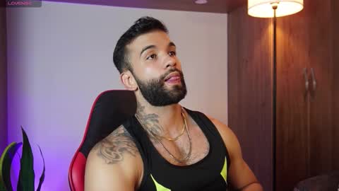 Mark online show from 11-14-25, 10:18