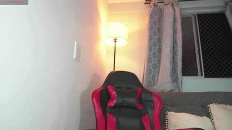 Mark online show from 05-15-26, 11:23