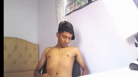 Snapshot of mark_hernandez_ds chatting on 10-27-25, 01:26 Mark online show from 10-27-25, 01:26