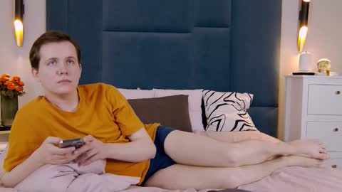 Snapshot of mark_hot_ chatting on 03-20-26, 10:42 Mark online show from 03-20-26, 10:42