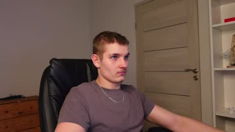 Snapshot of mark_karson chatting on 02-19-26, 06:15 MARK KARSON online show from 02-19-26, 06:15