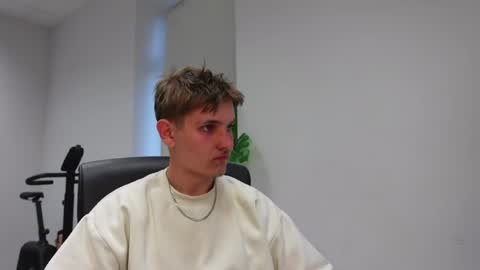 Snapshot of mark_karson chatting on 05-31-26, 04:36 MARK KARSON online show from 05-31-26, 04:36