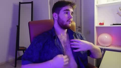 Snapshot of mark_maxim chatting on 10-12-25, 08:19 MARK MAXIM online show from 10-12-25, 08:19