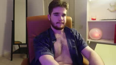 Snapshot of mark_maxim chatting on 10-14-25, 06:09 MARK MAXIM online show from 10-14-25, 06:09