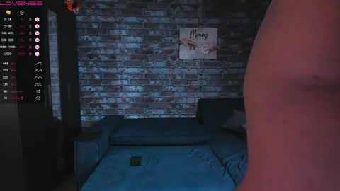 Snapshot of mark_normal chatting on 11-04-25, 03:49 Mark online show from 11-04-25, 03:49