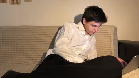 Snapshot of mark_romal chatting on 10-16-25, 11:33 Mark online show from 10-16-25, 11:33